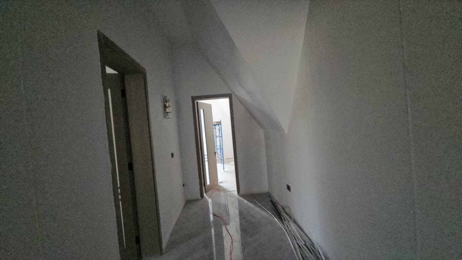 8f35a1c6-d666-45cf-97a3-f64c4480608f